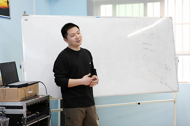金陵帝斯曼DSM伍工為廣州博皓做《火、煙、毒---現(xiàn)行阻燃標(biāo)準(zhǔn)》培訓(xùn)